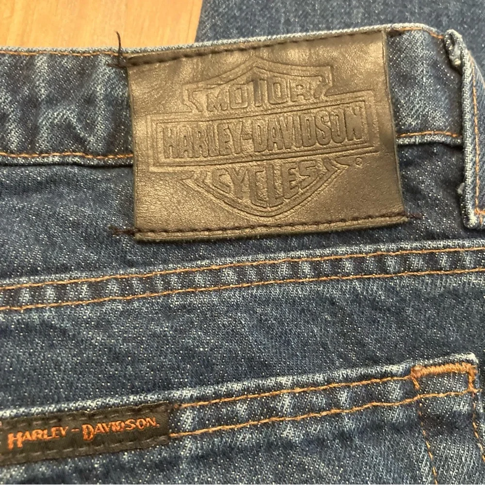 Harley Davidson Genuine MotorClothes Womens 12 Long Straight Leg Denim Jeans - Picture 2 of 11